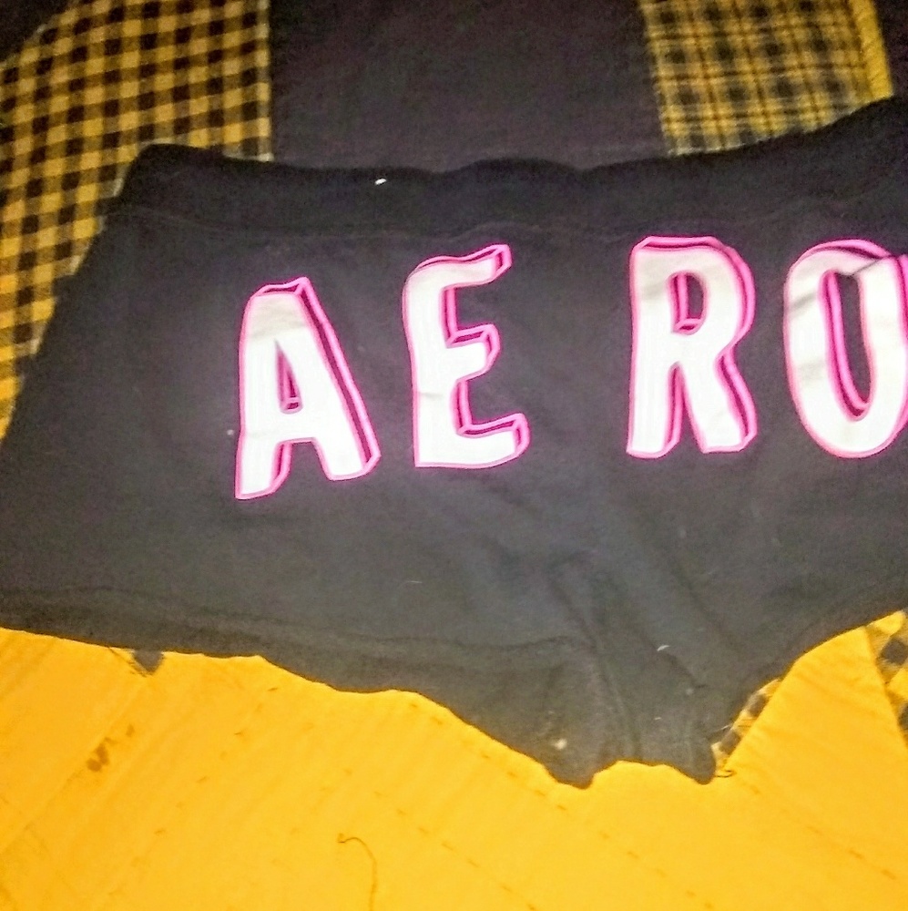 Shorts - Picture 2 of 2
